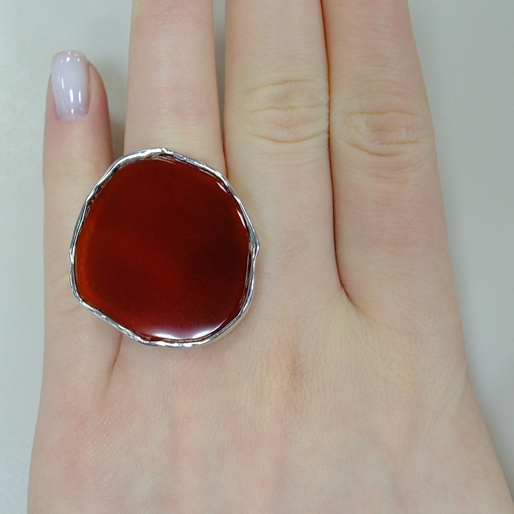 Серебряное кольцо с агатом